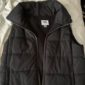 Old navy puff vest